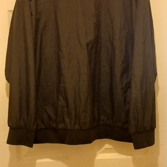 Men's Air Jordan windbreaker - Picture 2 of 8